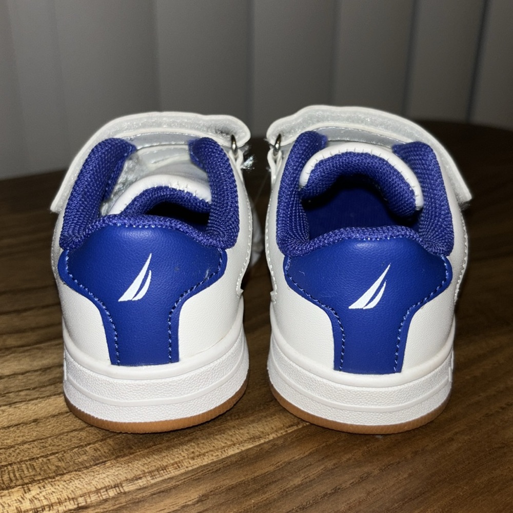 Nautica Kid Shoes - Picture 3 of 3